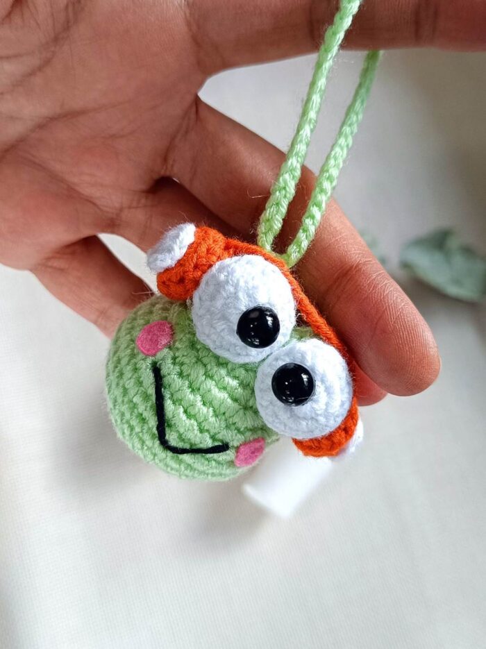 Kulaklıklı Kurbağa Amigurumi Çanta Aksesuarı ve Anahtarlık Oyuncak4